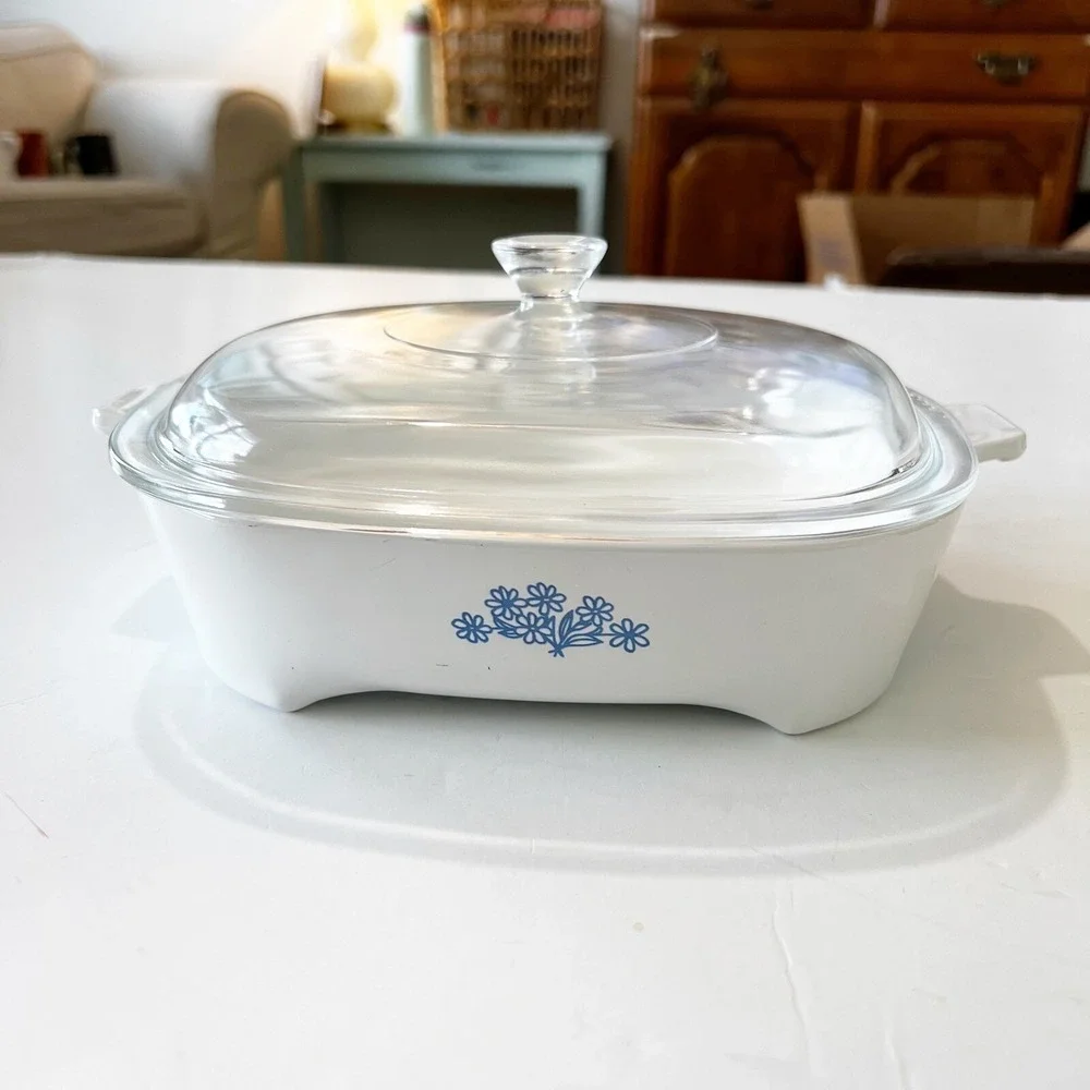 Corningware Blue Cornflower 68-8000 Small Square Casserole W/Lid Montgomery Ward
